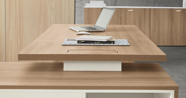 Office Furniture UAE Suppliers | CHICAGO-04 | Office World