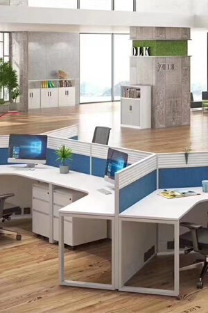 office furniture desk in dubai